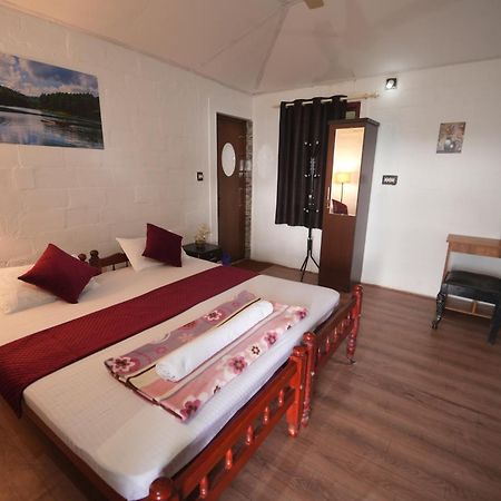 Regina Silva Camping & Nature Resort Paithalmala Exterior photo